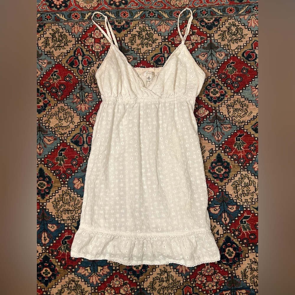 🌸Girly sleepwear dress🌸
Size: M but is a little small - Picture 1 of 3